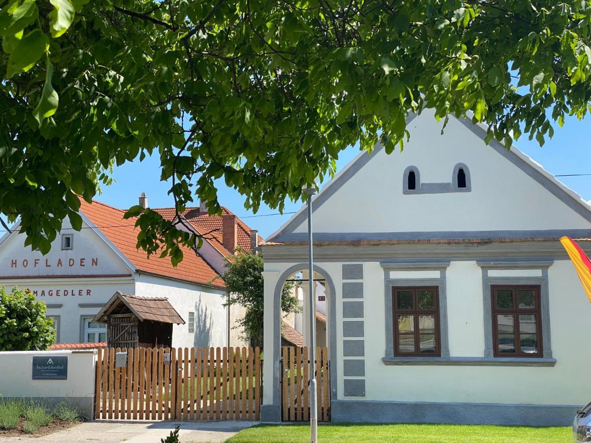 Tschardakenhof Appartements Lutzmannsburg Exterior foto